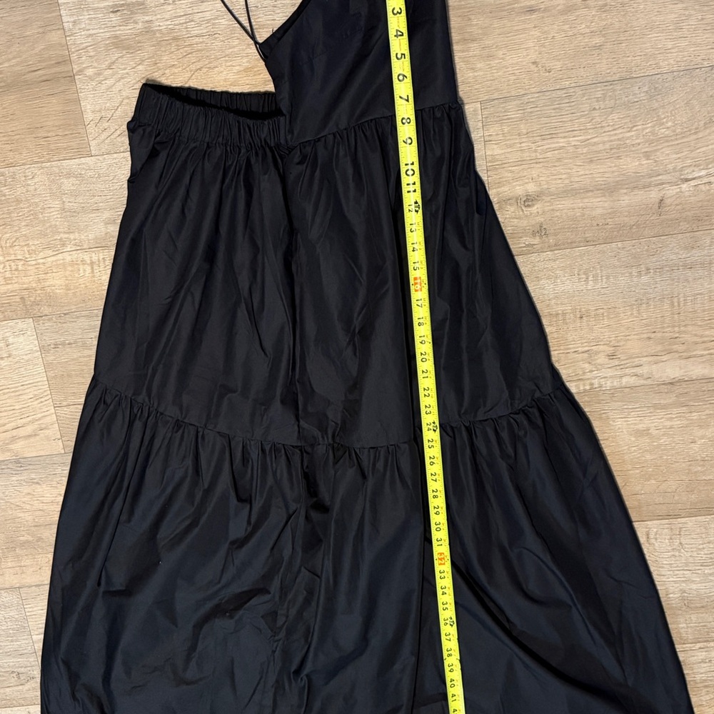 Commense Backless Maxi - Picture 7 of 10